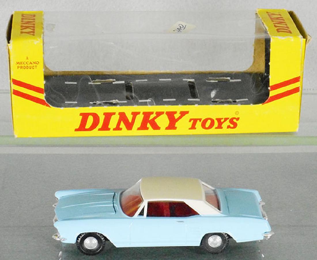 DINKY 57/001 BUICK RIVIERA (1 of 1)