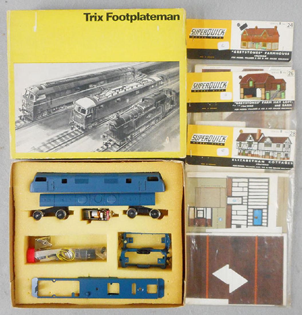 TRIX 2128 CONSTRUCTION KIT (1 of 1)