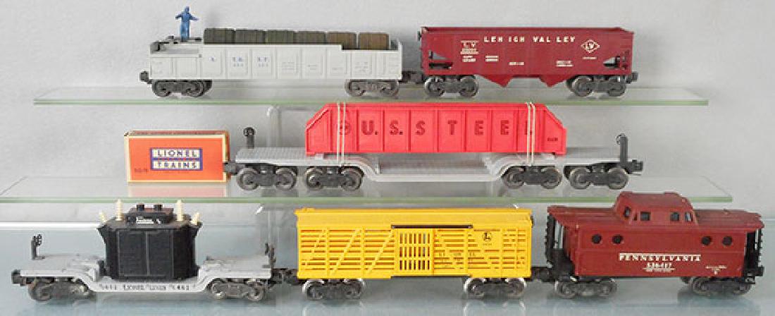 6 LIONEL FREIGHT CARS (1 of 1)