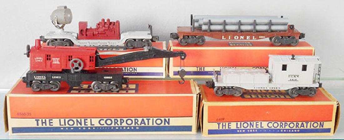 4 LIONEL FREIGHT CARS (1 of 1)