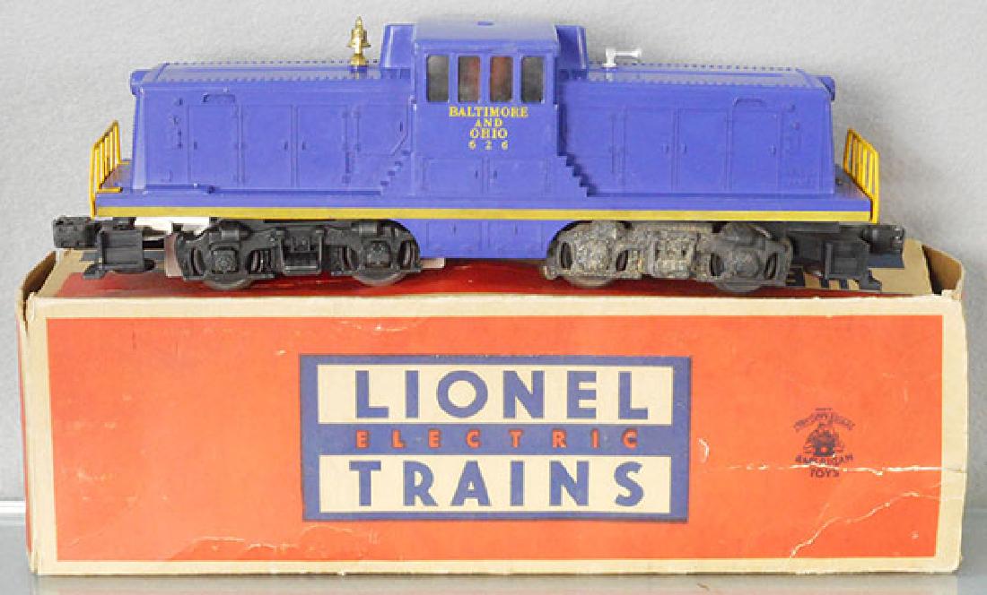 LIONEL 626 B&O SWITCHER: O ga, hairline screw crack on front, w/window inserts, orig box worn, C7.