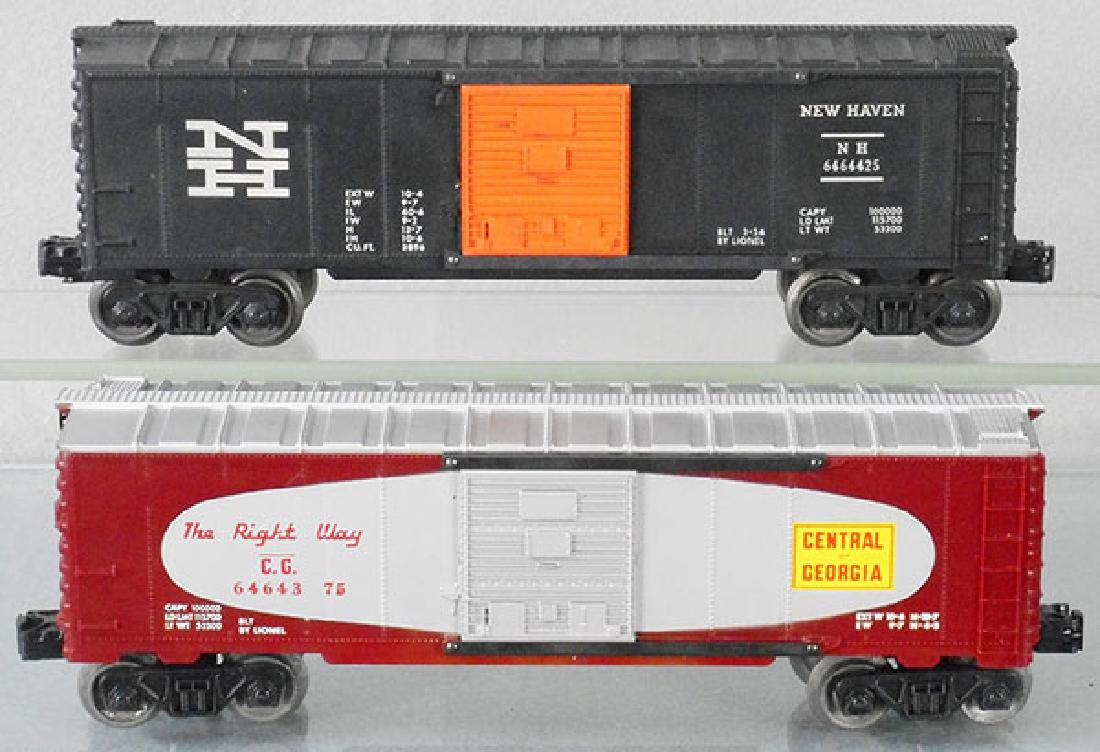 2 LIONEL 6464 BOX CARS: O ga, 6464-425 New Haven, 6464-375 Central of Georgia, C8.
