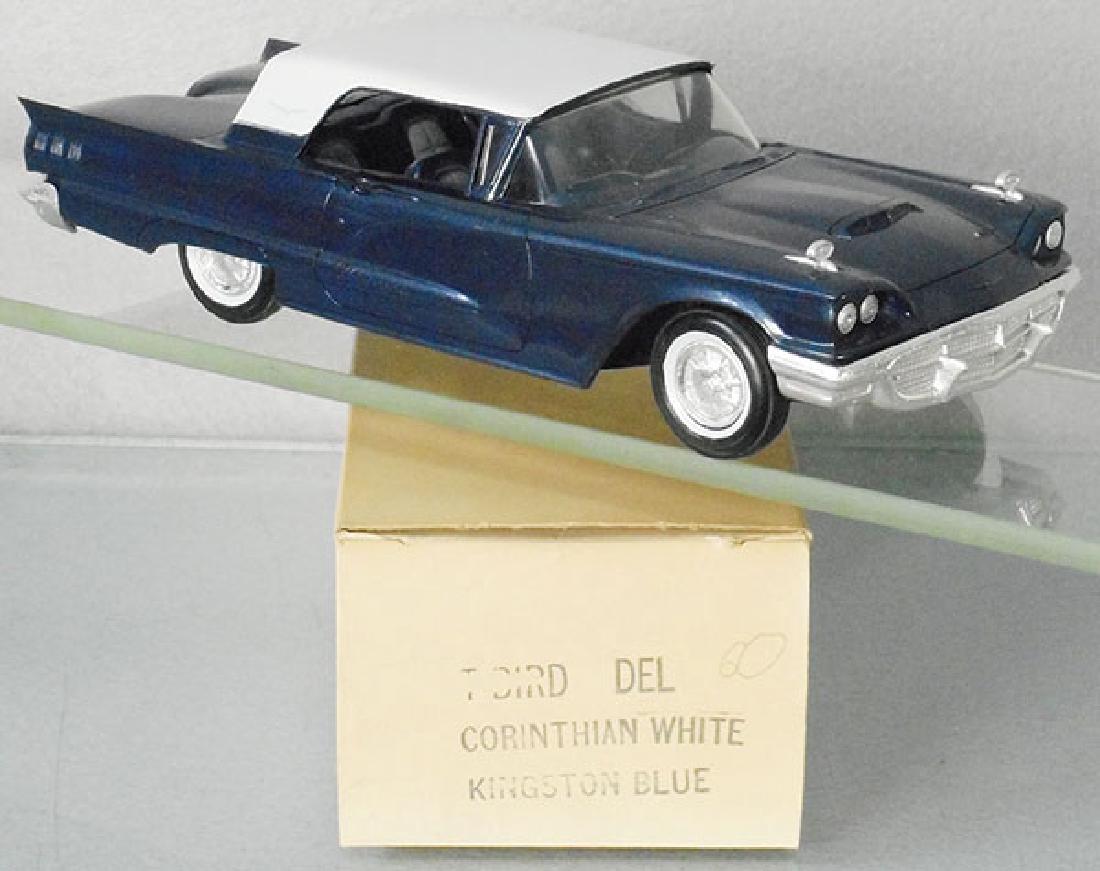 AMT 1960 FORD THUNDERBIRD PROMO (1 of 1)