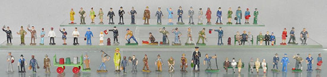 71 AMERICAN FLYER TRAIN FIGURES (1 of 1)