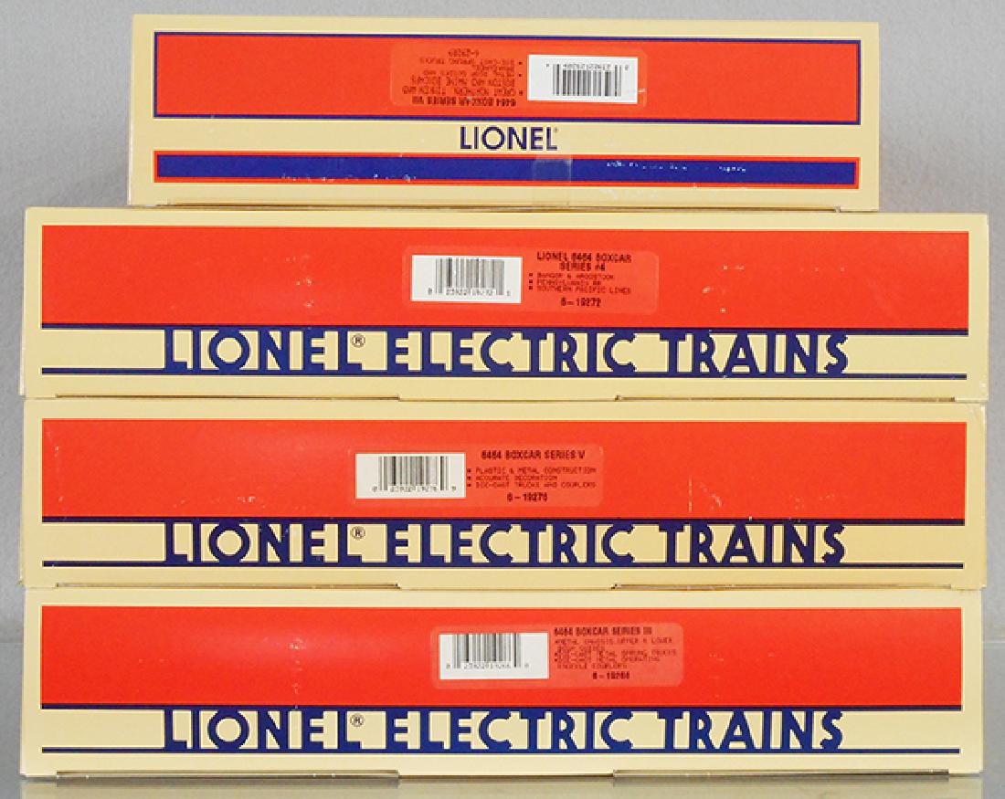 4 LIONEL BOX CAR SETS (1 of 1)