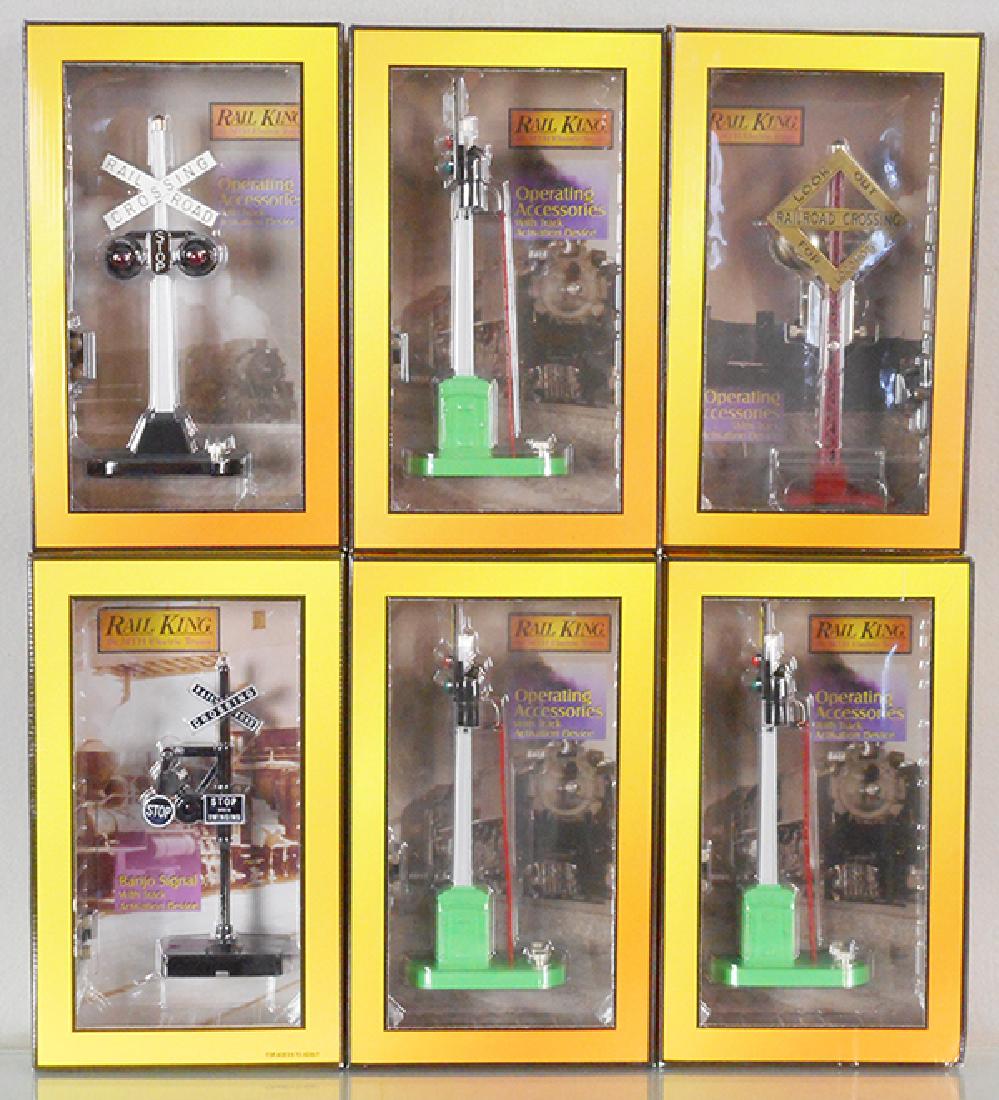 6 MTH RAIL KING ACCESSORIES (1 of 1)