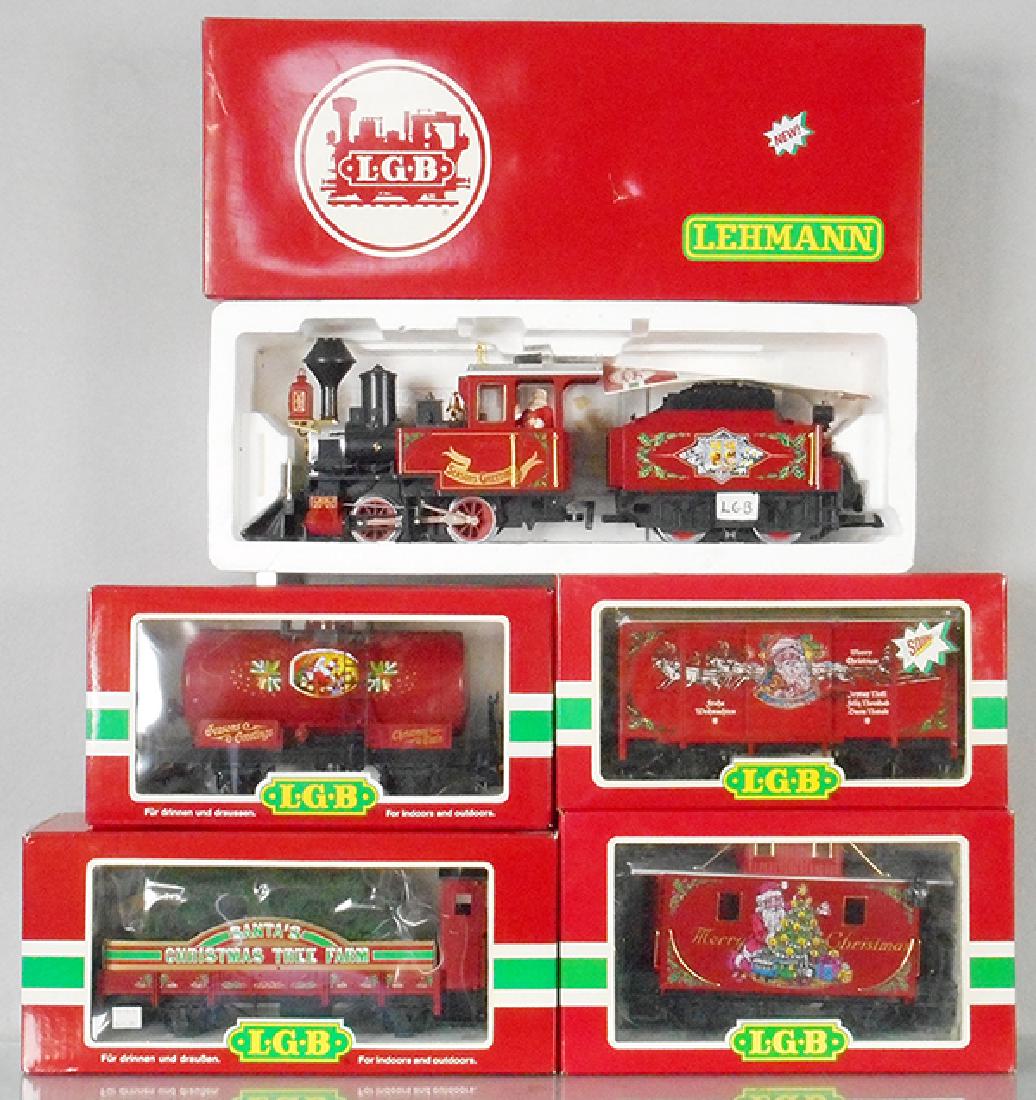 LGB CHRISTMAS TRAIN (1 of 1)