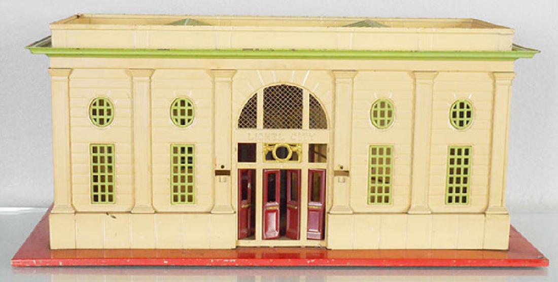 LIONEL 116 STATION (1 of 1)