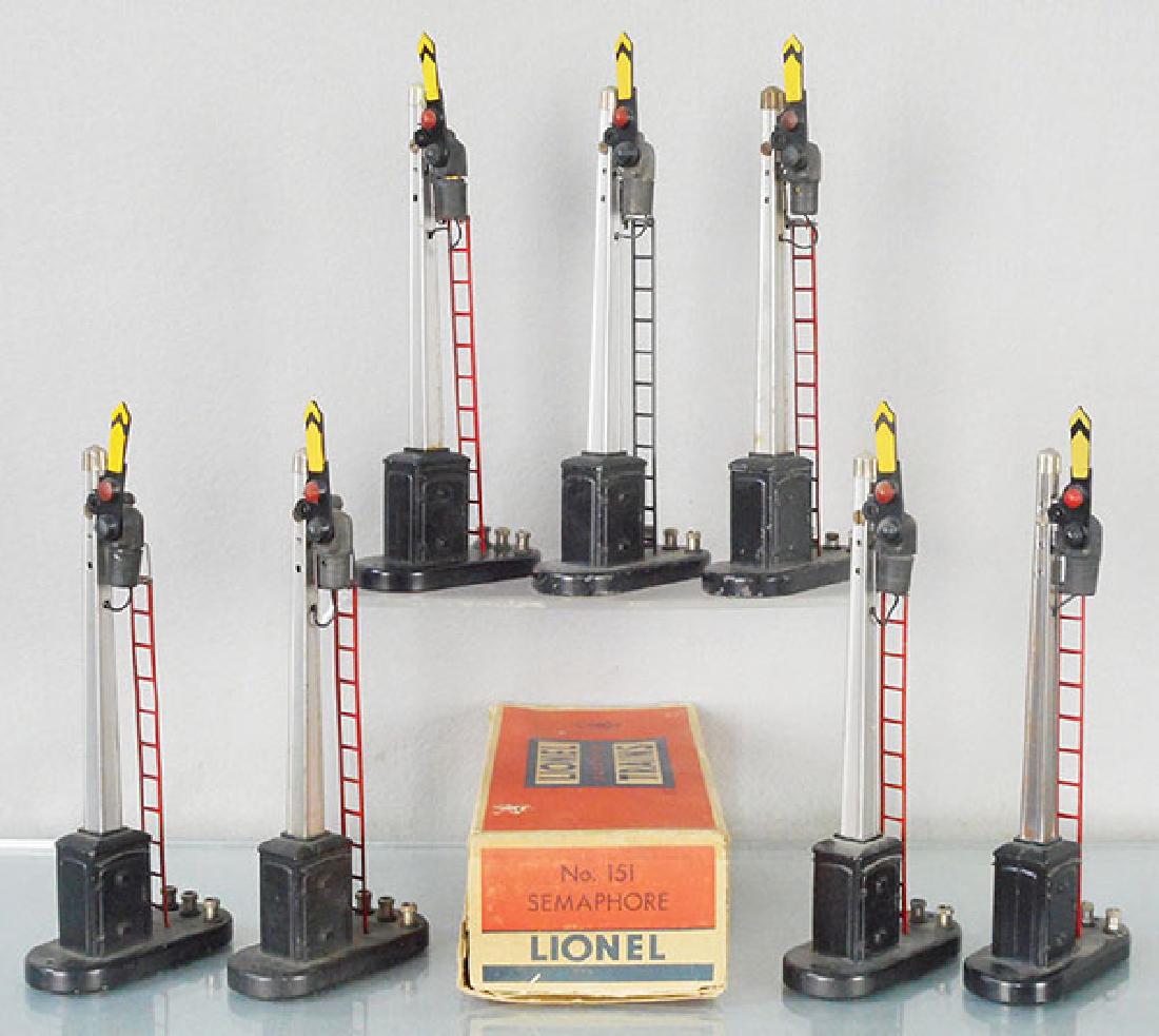 7 LIONEL 151 SEMAPHORES (1 of 1)