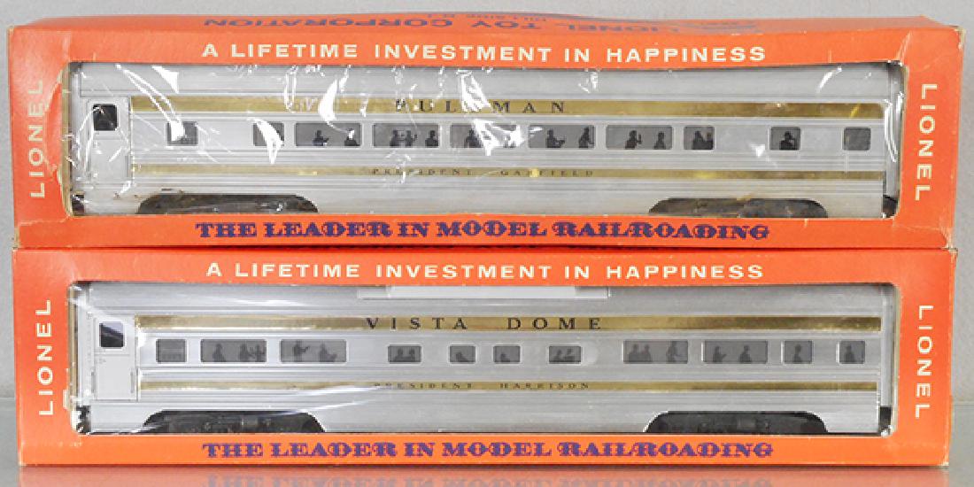 2 LIONEL PRESIDENTIAL CARS: O ga, 2523 President Garfield, 2522 President Harrison, orig boxes minor wear, C9.