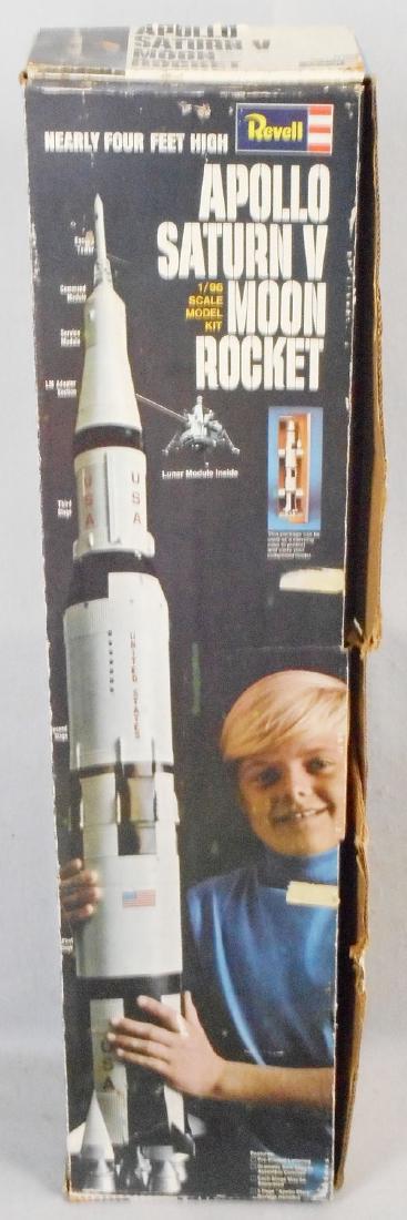 REVELL H1843-1200 APOLLO ROCKET KIT (1 of 1)