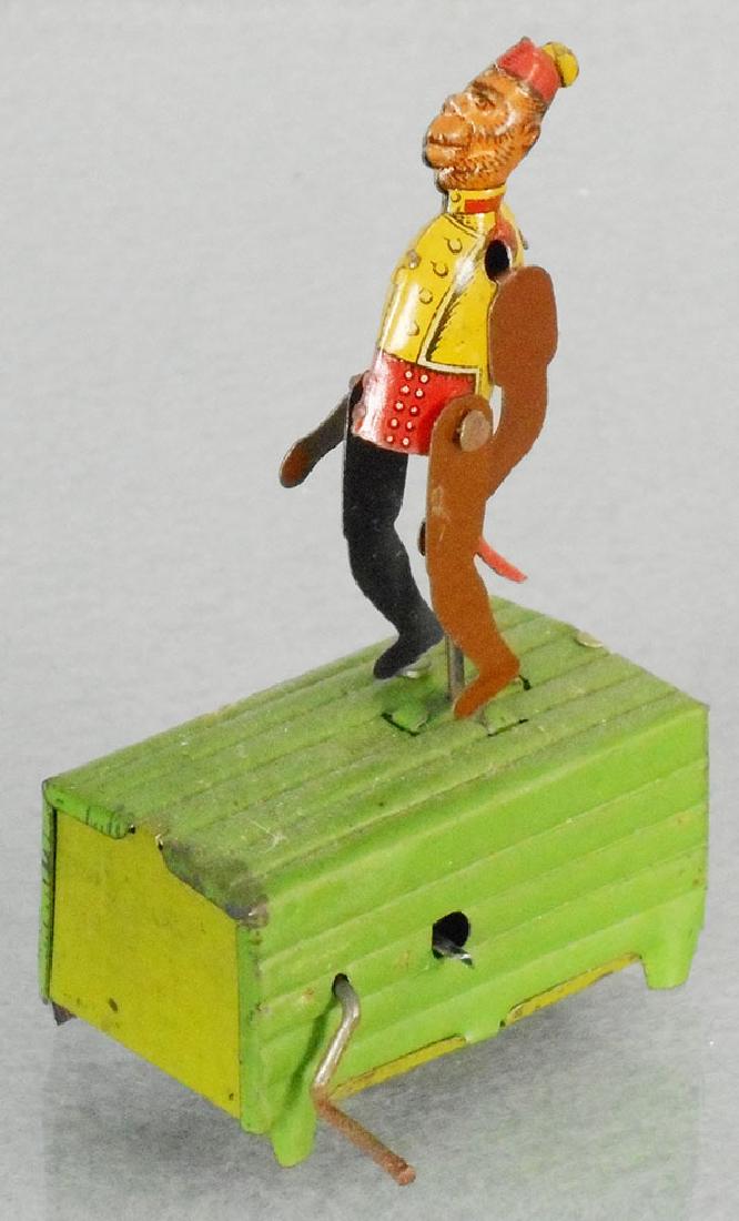 DISTLER DANCING MONKEY PENNY TOY (1 of 1)