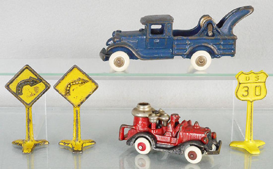 CAST IRON TOY LOT (1 of 1)