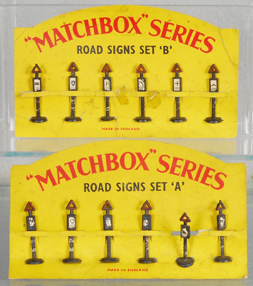 MATCHBOX ROAD SIGNS (1 of 1)