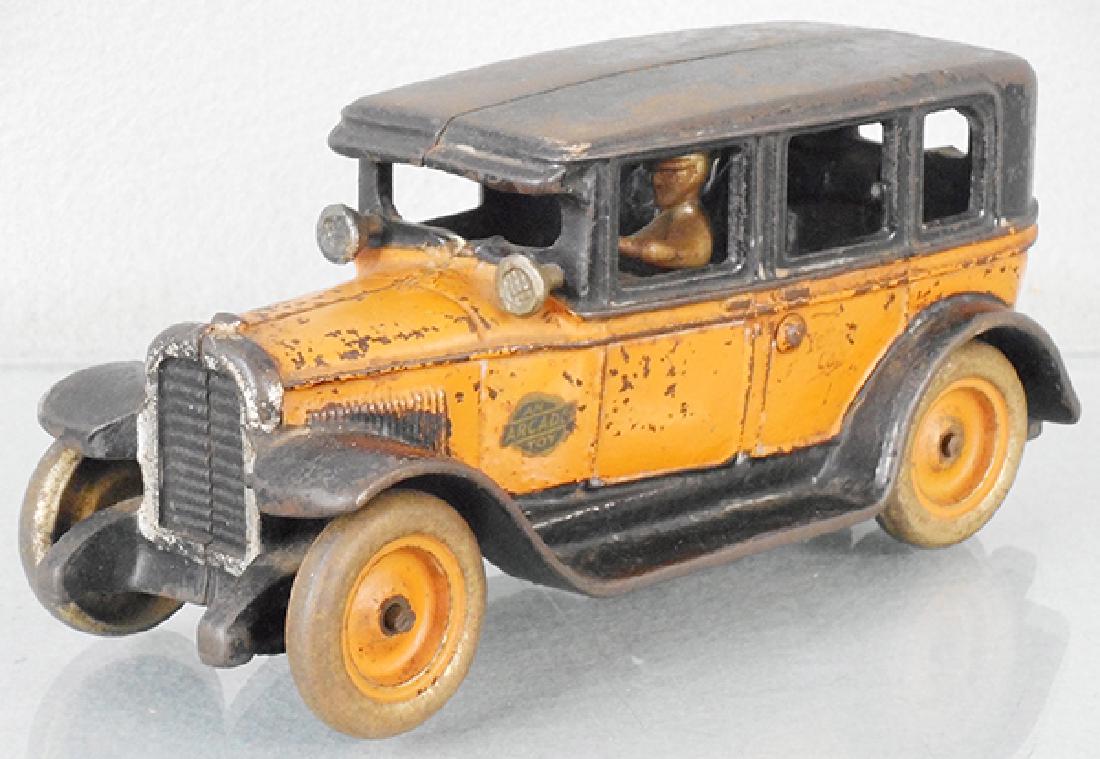 ARCADE FLAT TOP YELLOW CAB (1 of 1)