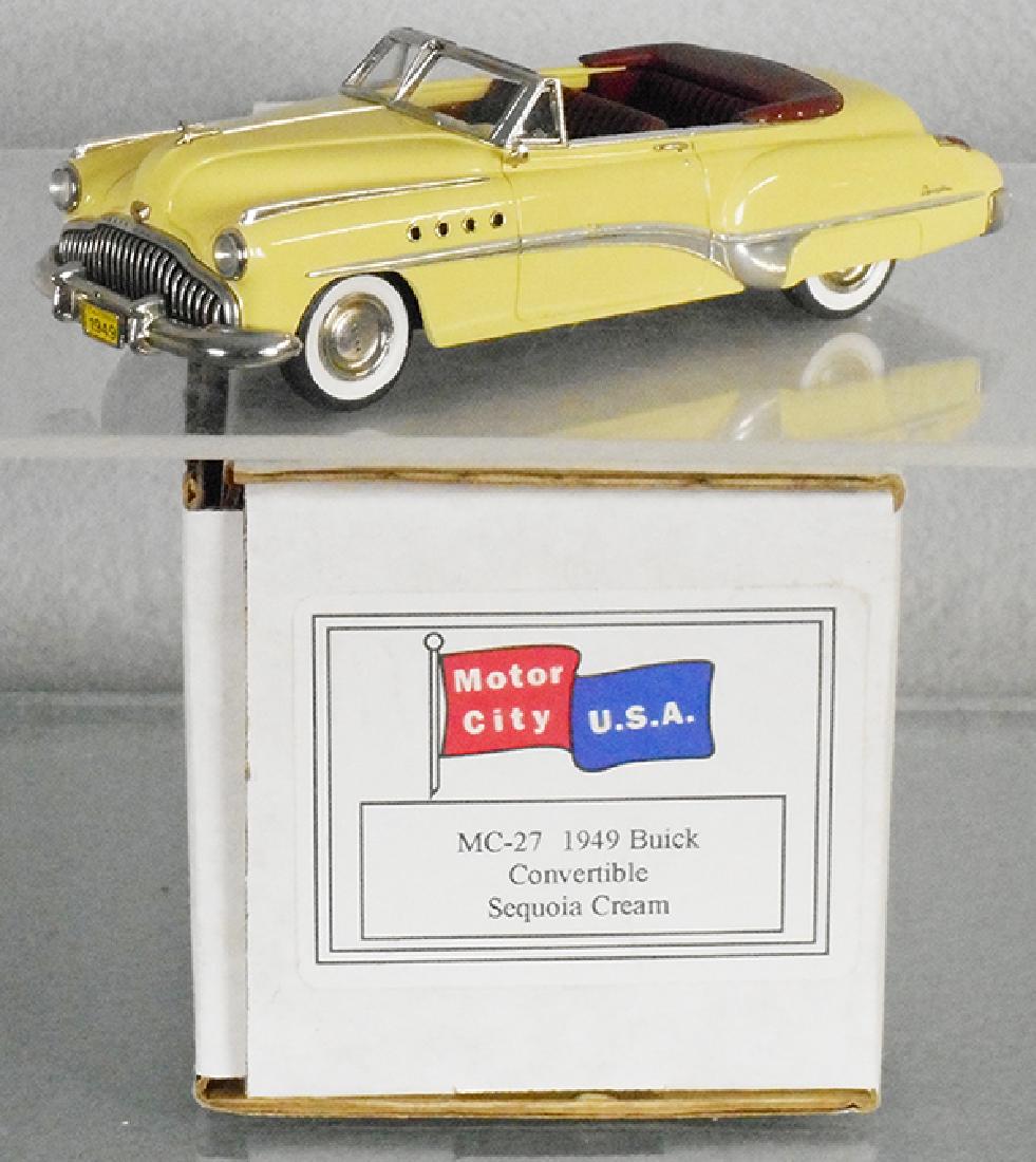 MOTOR CITY USA MC-27 1949 BUICK CONV (1 of 1)