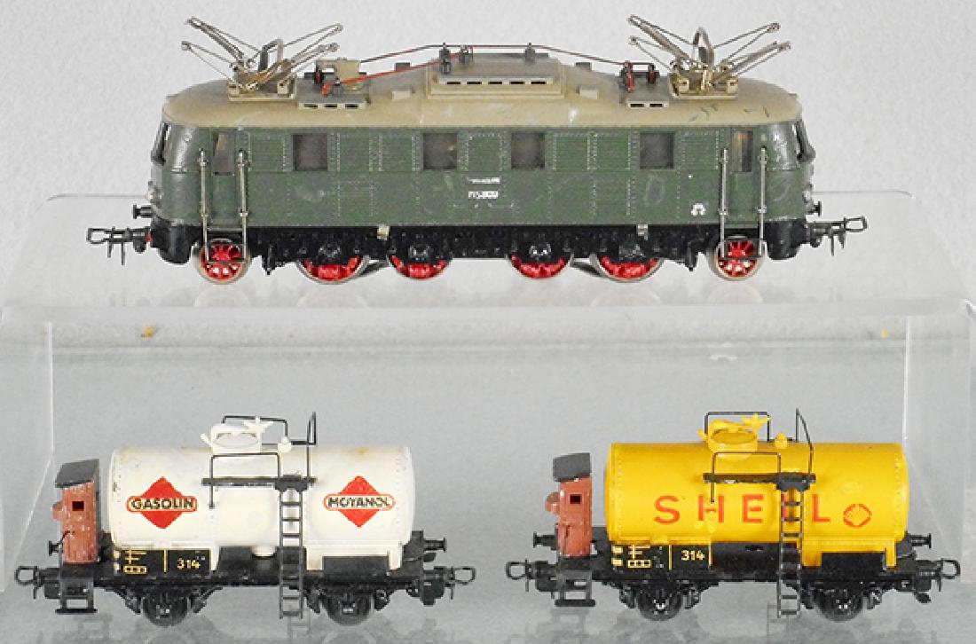 MARKLIN TRAIN SET (1 of 1)