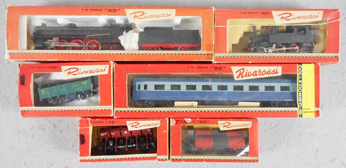 2 RIVAROSSI ITALIAN TRAIN SETS (1 of 1)