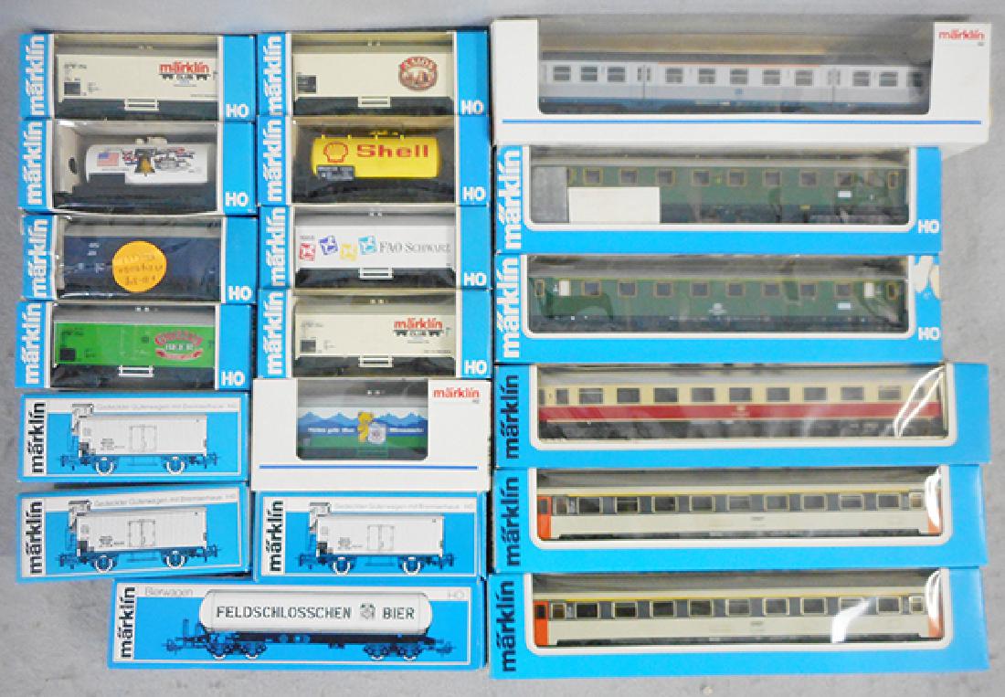 MARKLIN CARS (1 of 1)