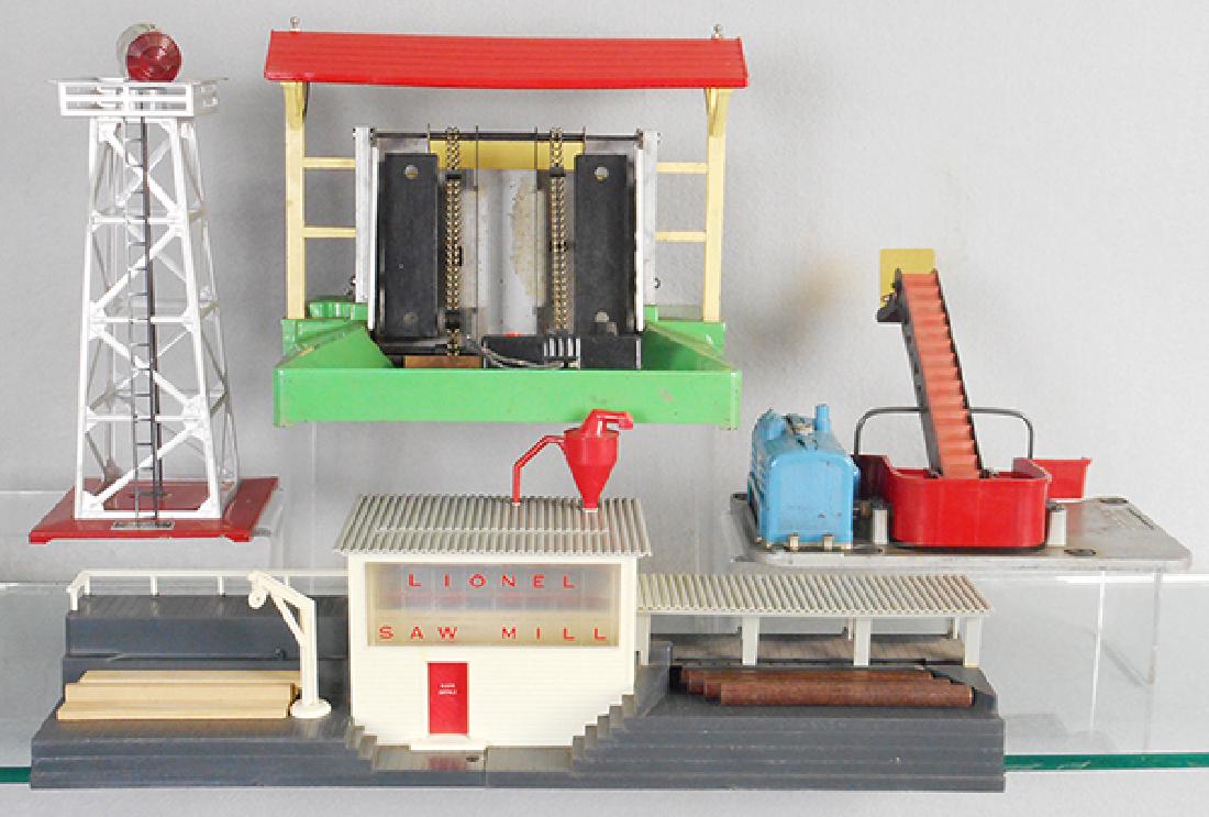 4 LIONEL ACCESSORIES (1 of 1)