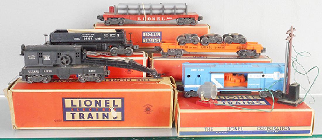 5 LIONEL FREIGHT CARS (1 of 1)