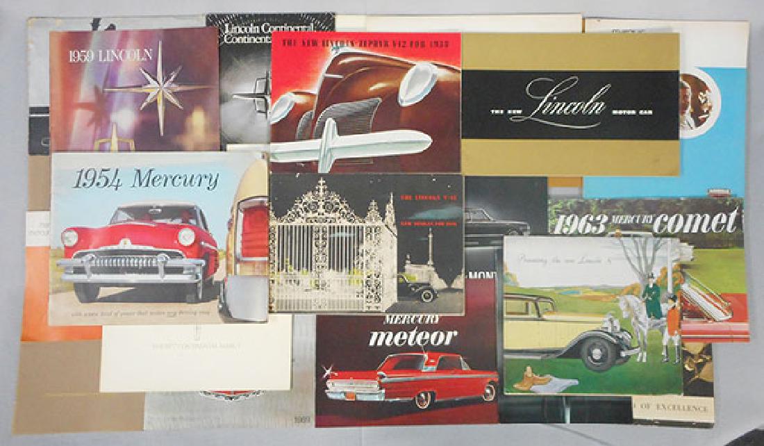 13 LINCOLN & MERCURY CAR BROCHURES (1 of 1)