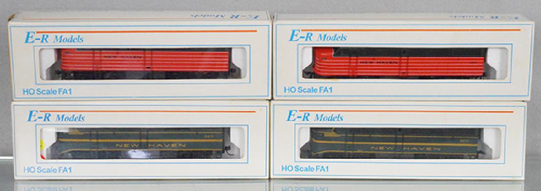 4 E-R NEW HAVEN LOCOS: HO ga, 2-rail, 1018 & 1018-1, 1023 & 1023-1, orig boxes & inserts minor wear, C8-9.