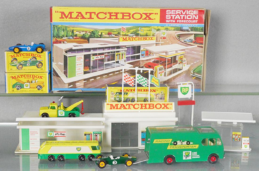 MATCHBOX SERVICE STATION LOT (1 of 1)