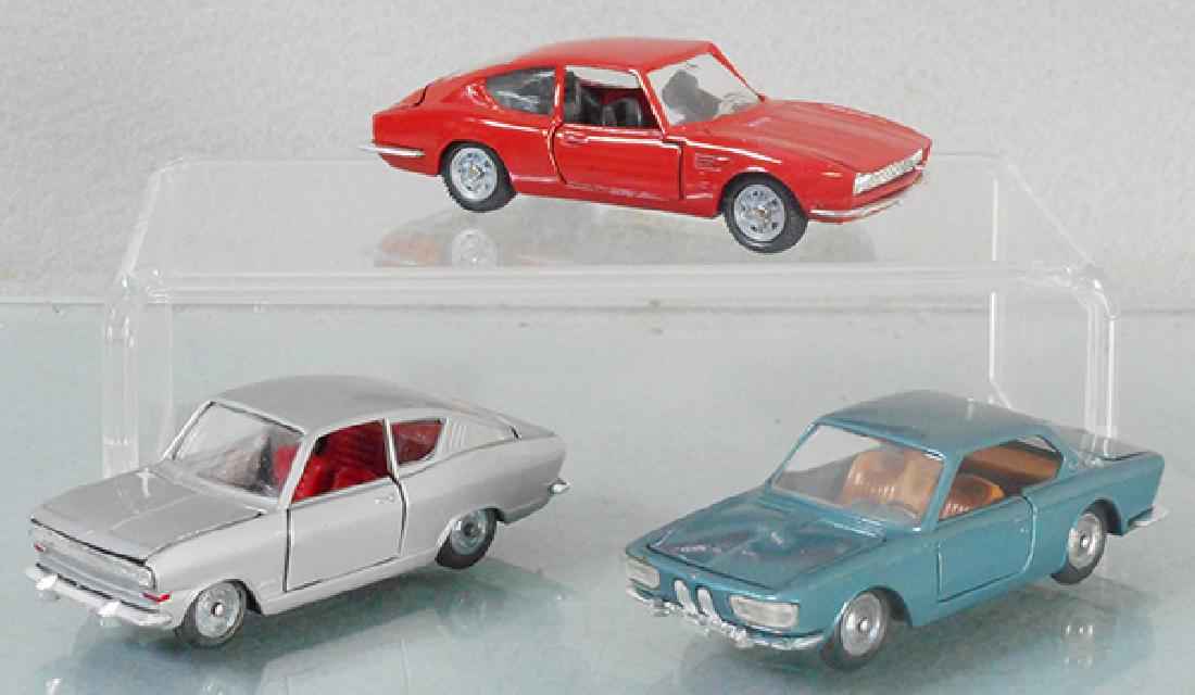 3 MEBETOY AUTOS (1 of 1)