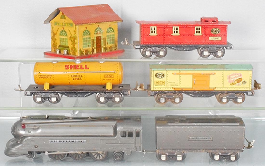 LIONEL TRAIN SET (1 of 1)