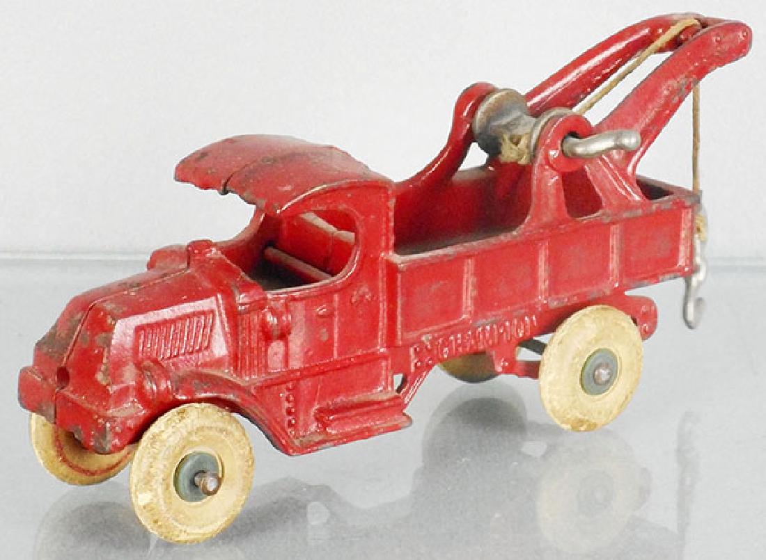 CHAMPION MACK WRECKER (1 of 1)