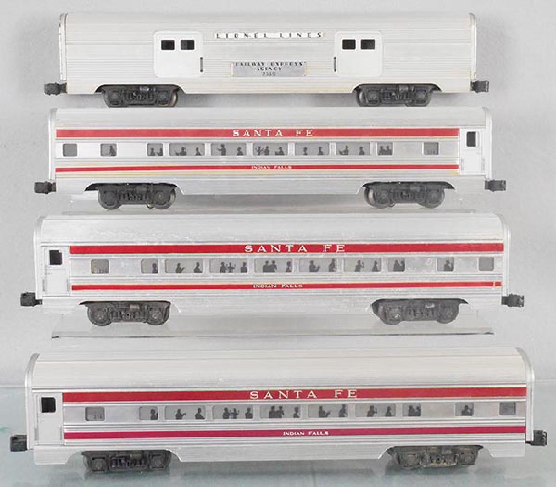 4 LIONEL PASSENGER CARS (1 of 1)
