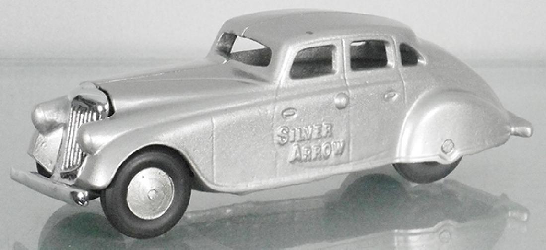 ARCADE SILVER ARROW AUTO (1 of 1)