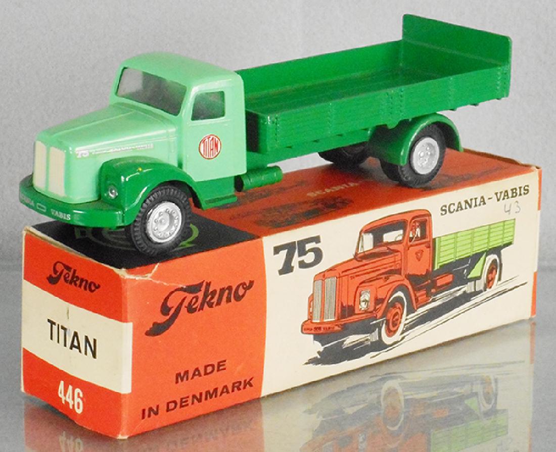 TEKNO SCANIA VABIS 材木運搬車 Tekno Scania Vabis LS76 rigid truck with trailer OVERLAND