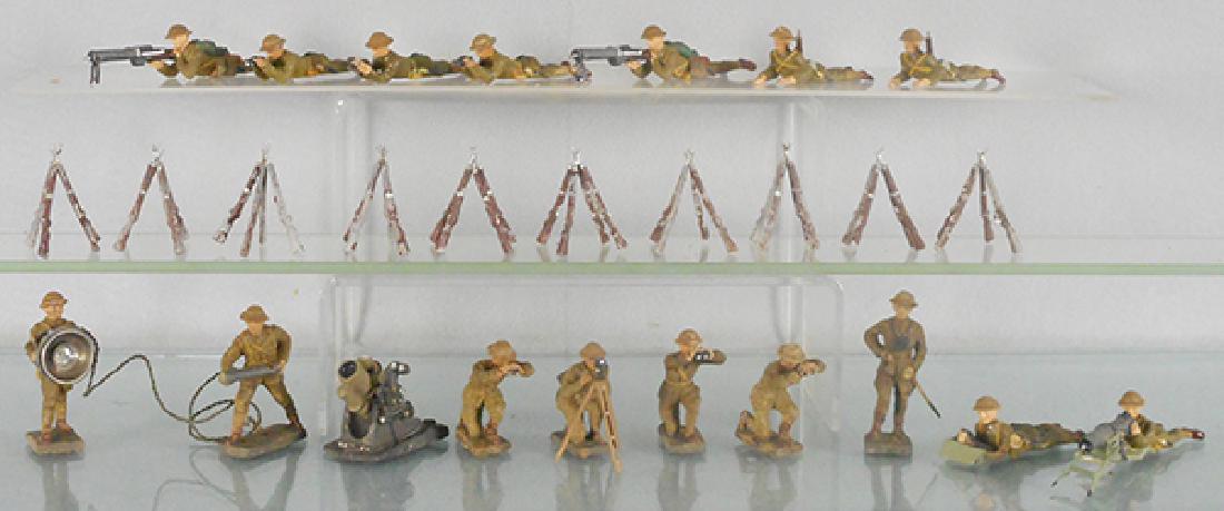 17 LINEOL US INFANTRY FIGURES: w/10 rifle stacks, paint flaking & composition cracks, C5-7.