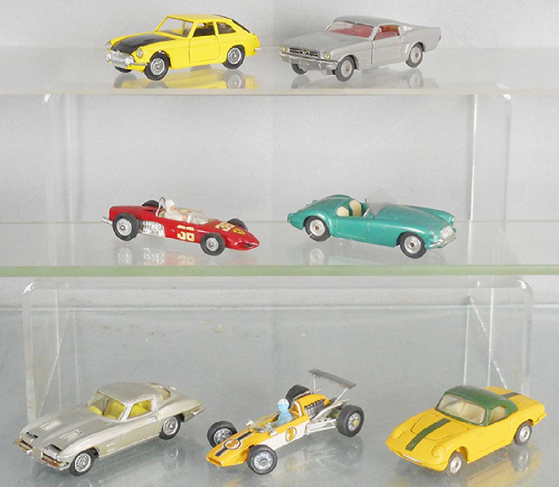 7 CORGI VEHICLES, 327 MG CGT (1 of 1)