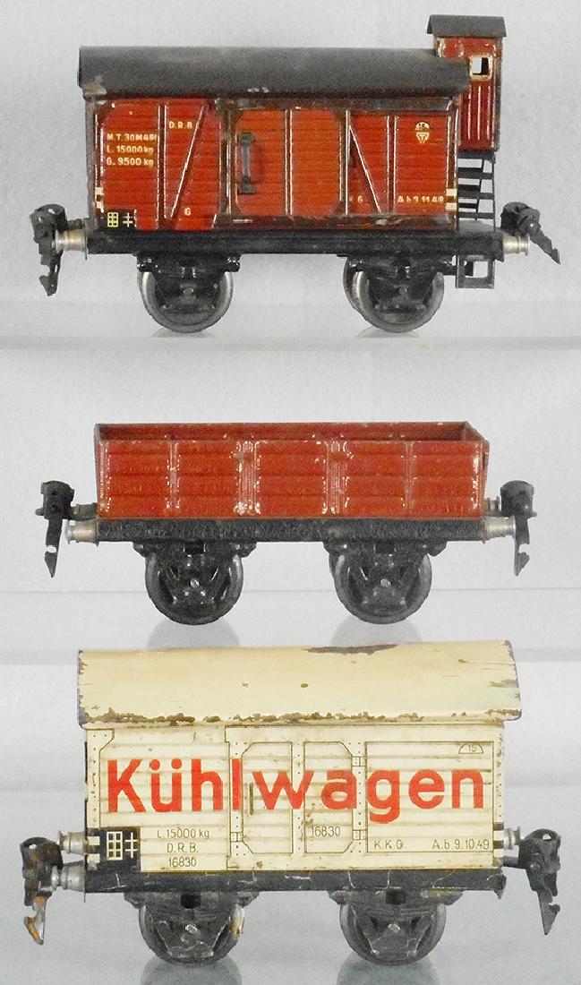 3 MARKLIN FREIGHT CARS (1 of 1)