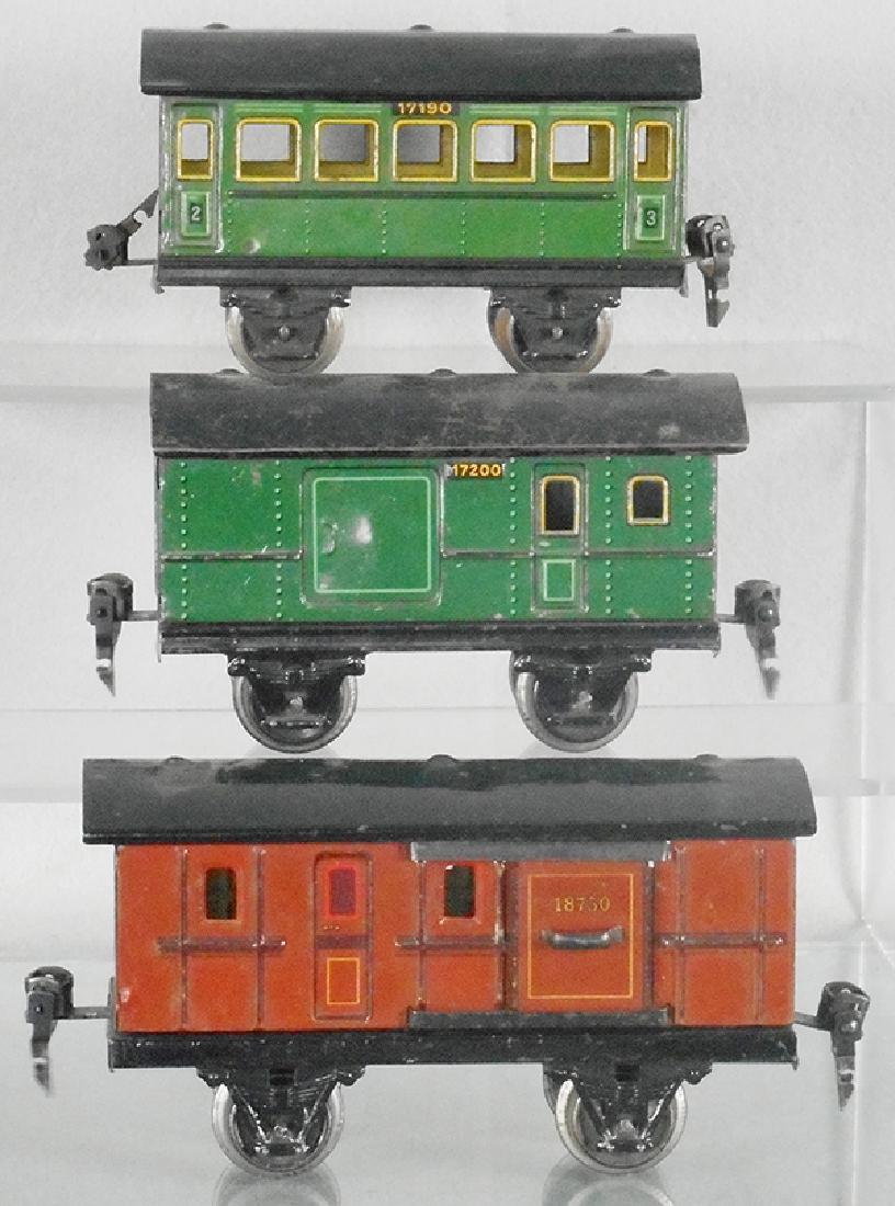 3 MARKLIN COACHES (1 of 1)