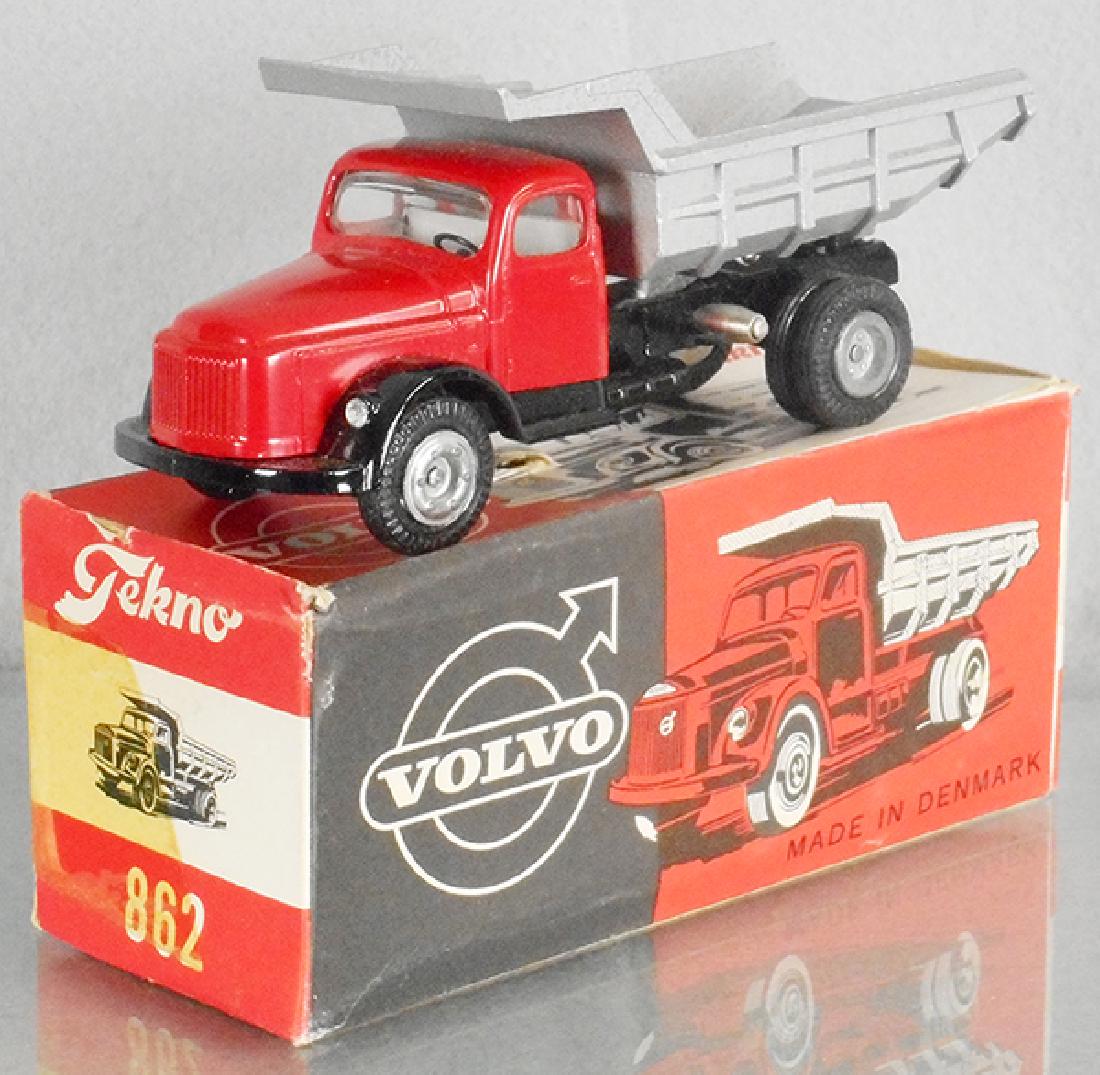 Tekno 862 Volvo Dump Truck
