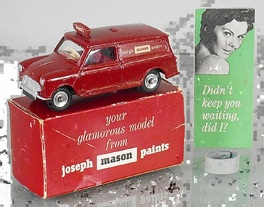 DINKY 274 MASON PAINTS MINIVAN (1 of 3)