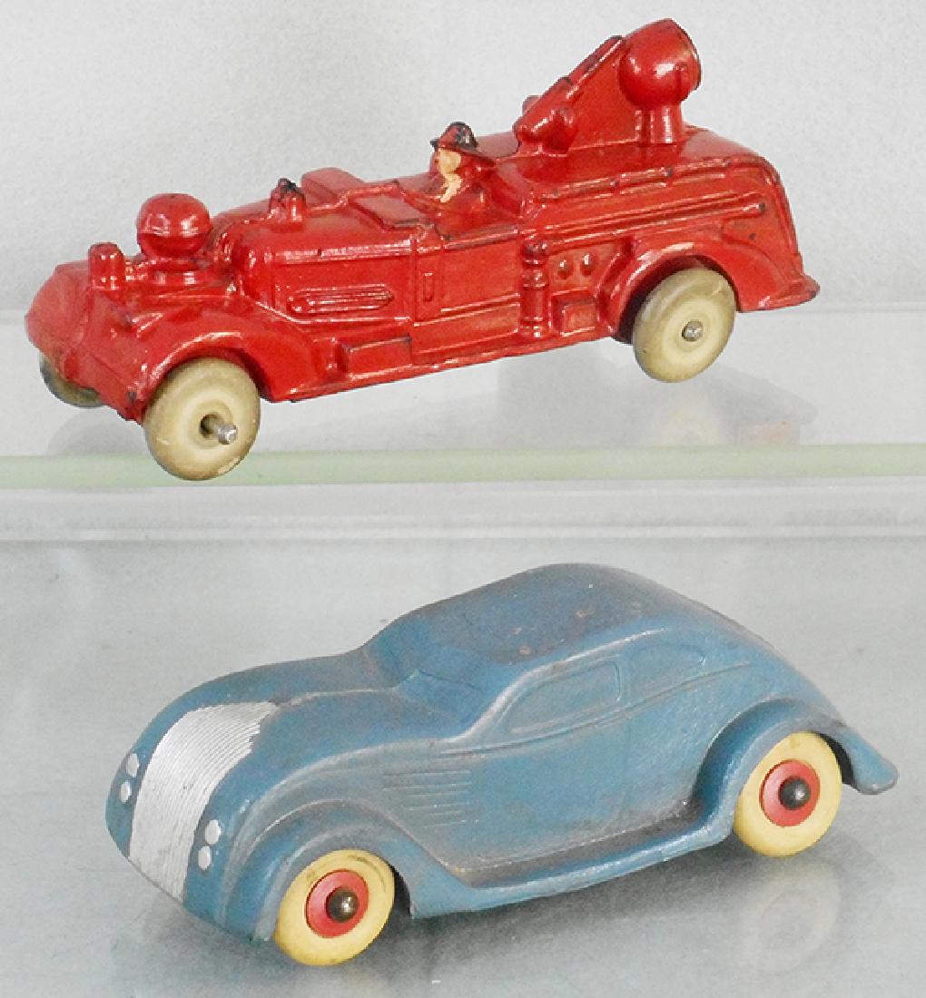 2 RUBBER VEHICLES (1 of 2)