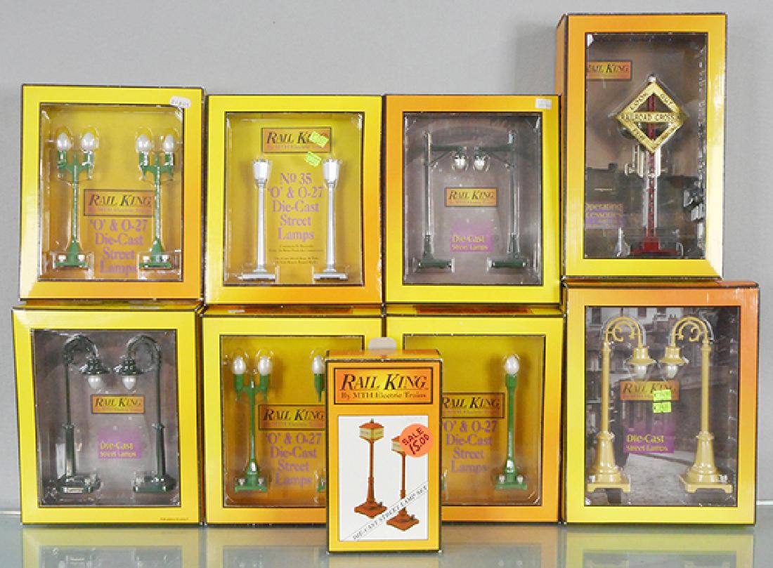 9 MTH LAMP POST SETS (1 of 1)