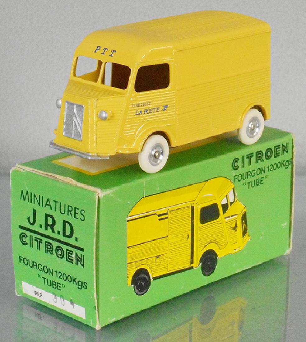 J.R.D. 304 CITROEN PTT TRUCK (1 of 2)
