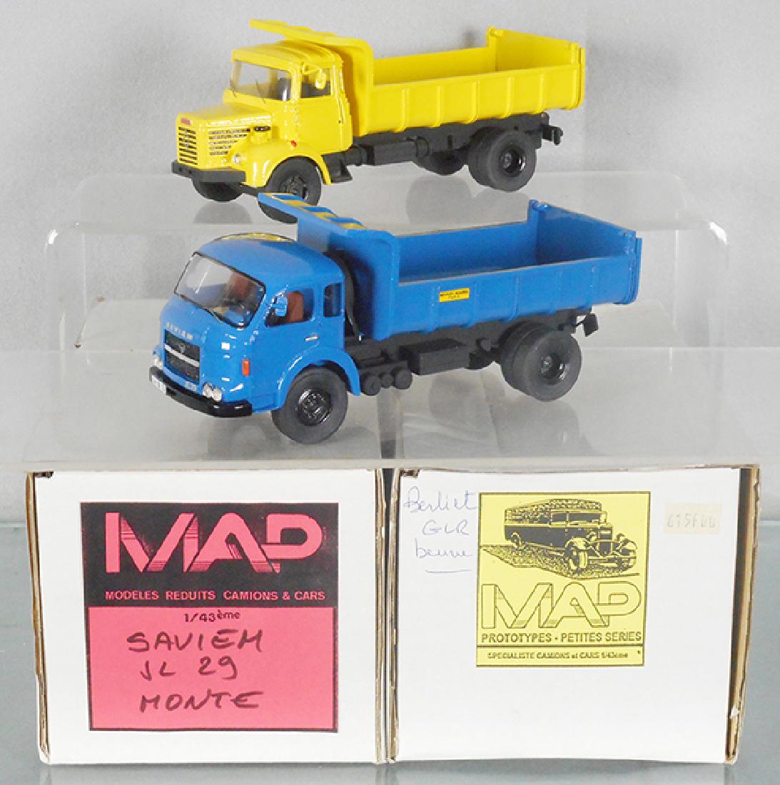 2 MAP MODEL TRUCKS (1 of 1)