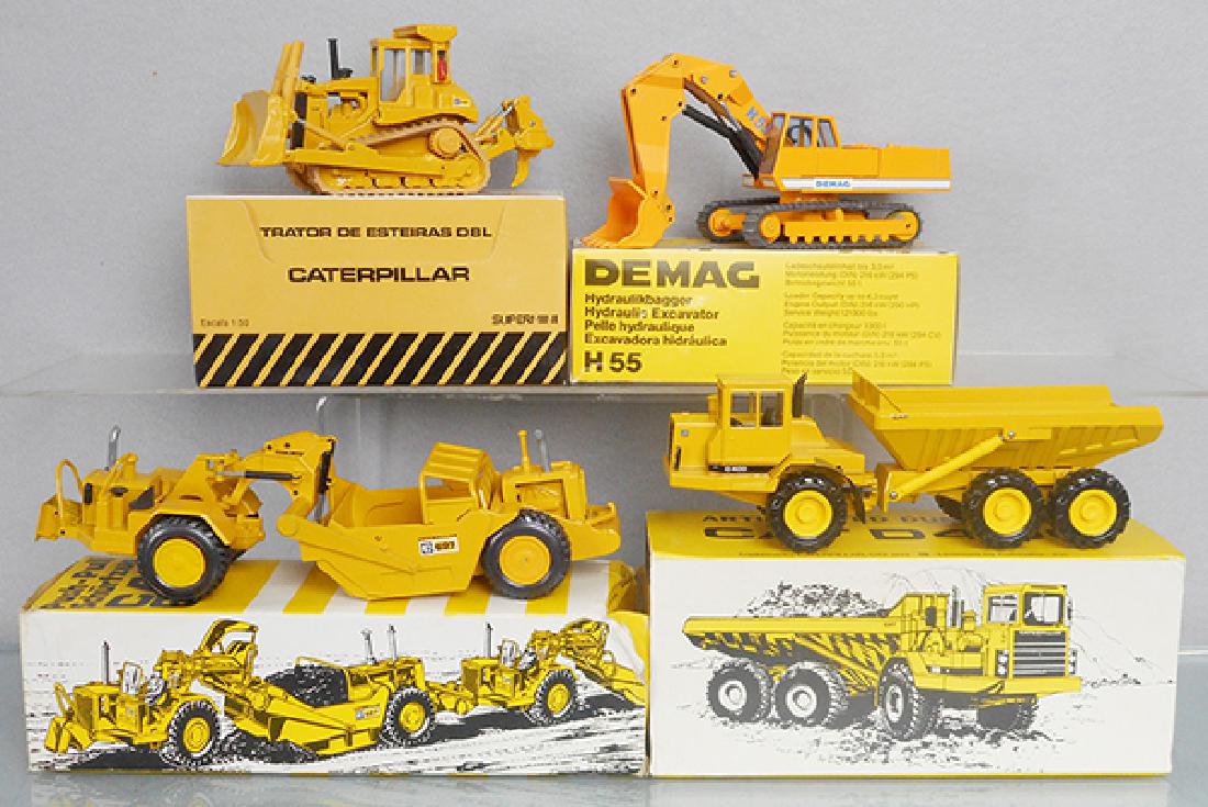 4 CONSTRUCTION VEHICLES (1 of 1)