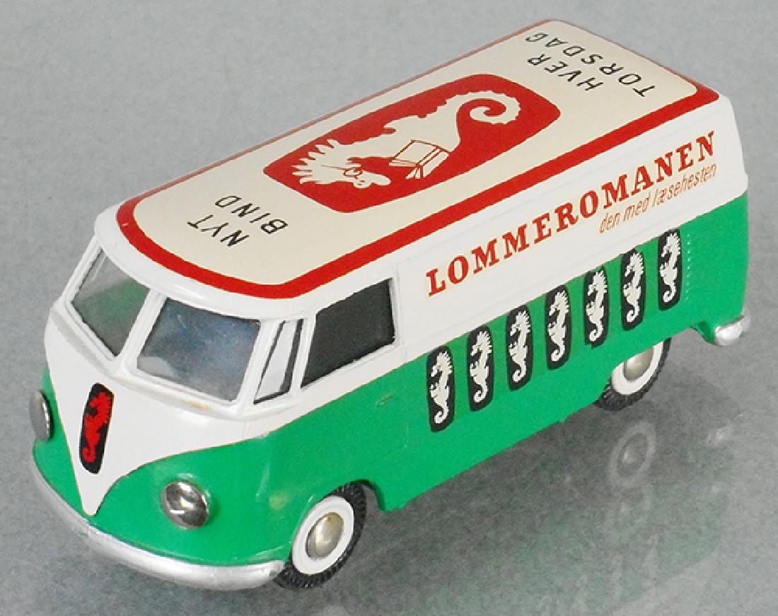 TEKNO 405 LOMMEROMANEN VOLKSWAGEN VAN (1 of 2)