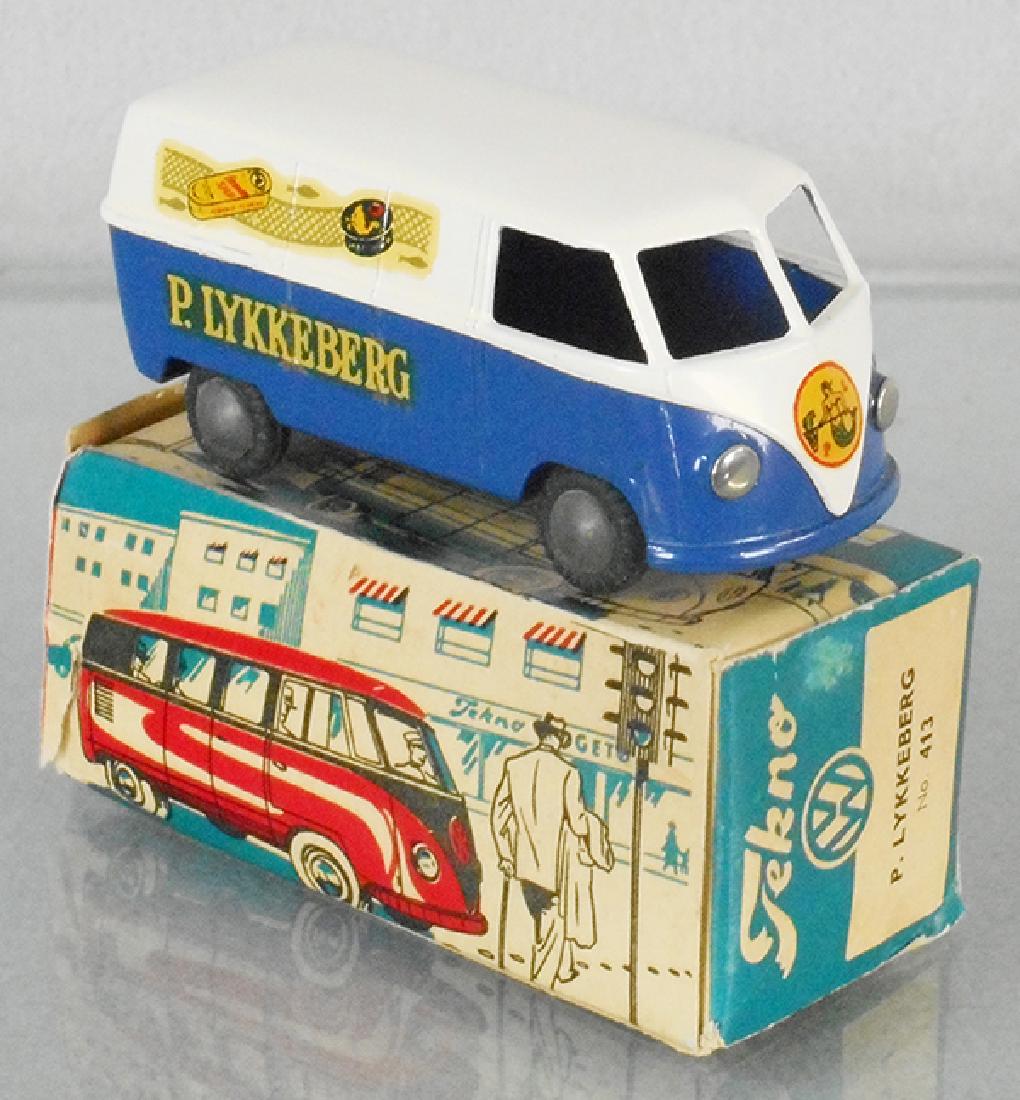 TEKNO 413 P. LYKKEBERG VOLKSWAGEN VAN (1 of 2)