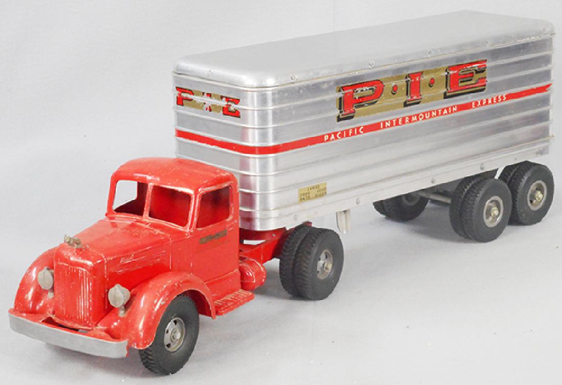 smith miller pie truck