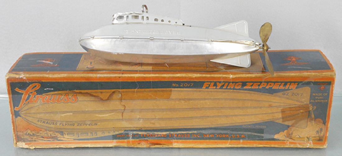 STRAUSS 2017 FLYING ZEPPELIN (1 of 1)