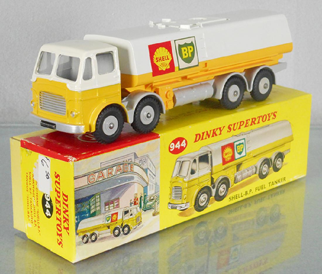 DINKY 944 SHELL BP FUEL TANKER (1 of 2)